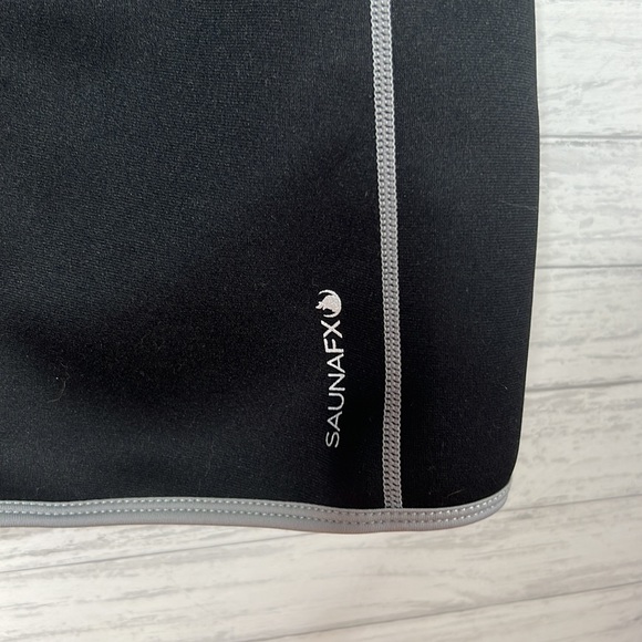 Saunafx tank top - Picture 2 of 7